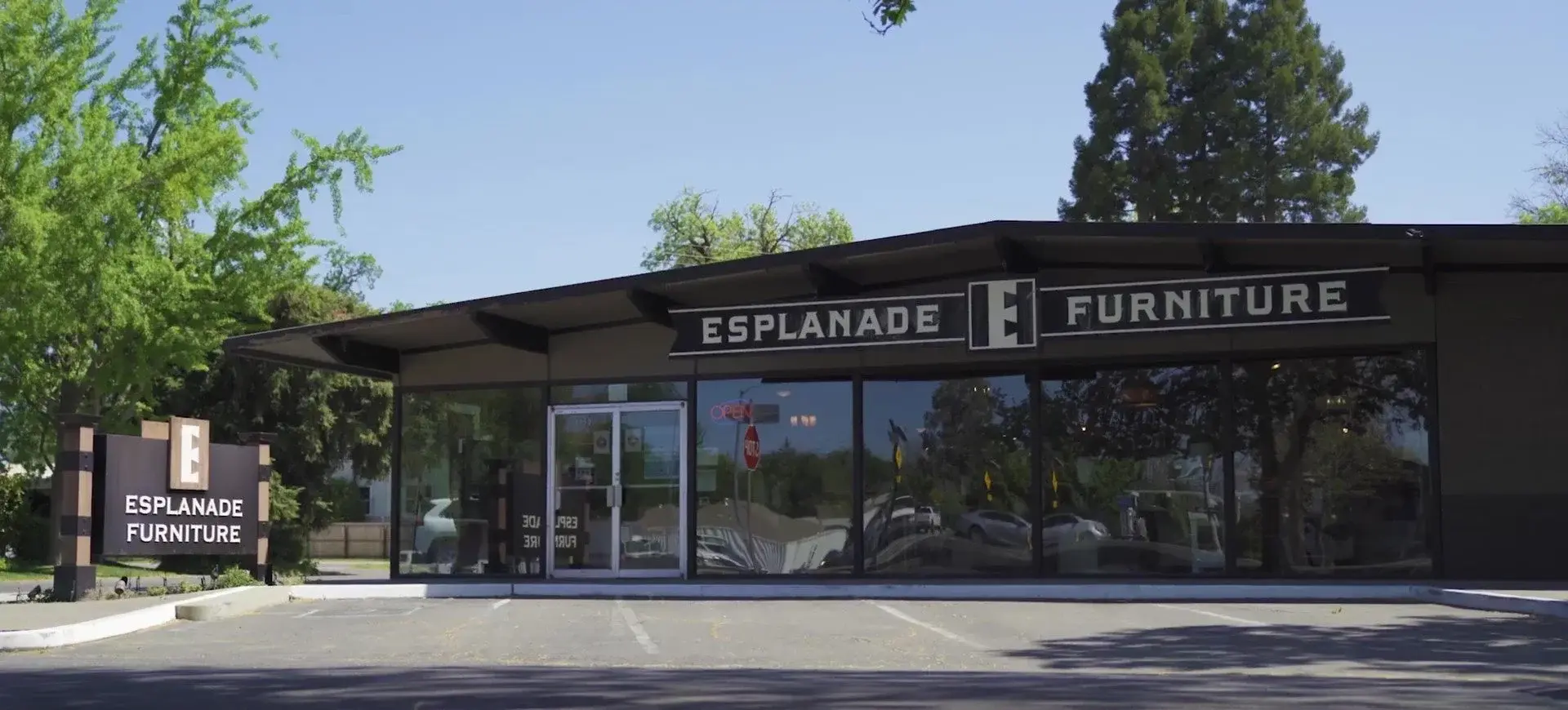Home Office at Esplanade Furniture in Chico, CA